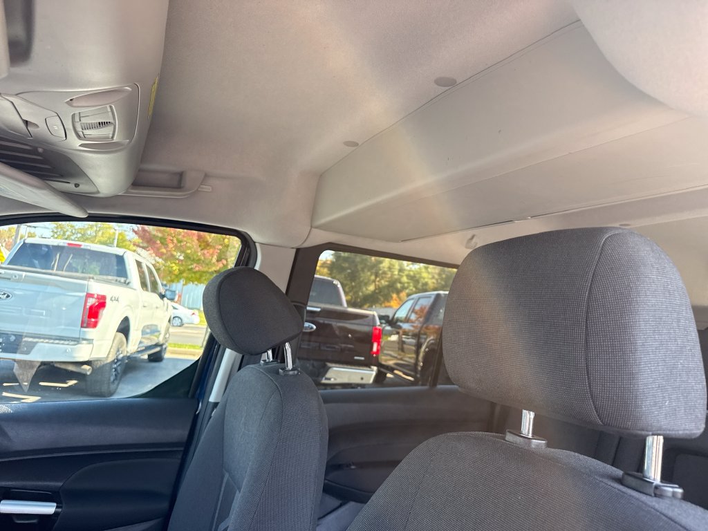 Used 2017 Ford Transit Connect XLT FWD image 28