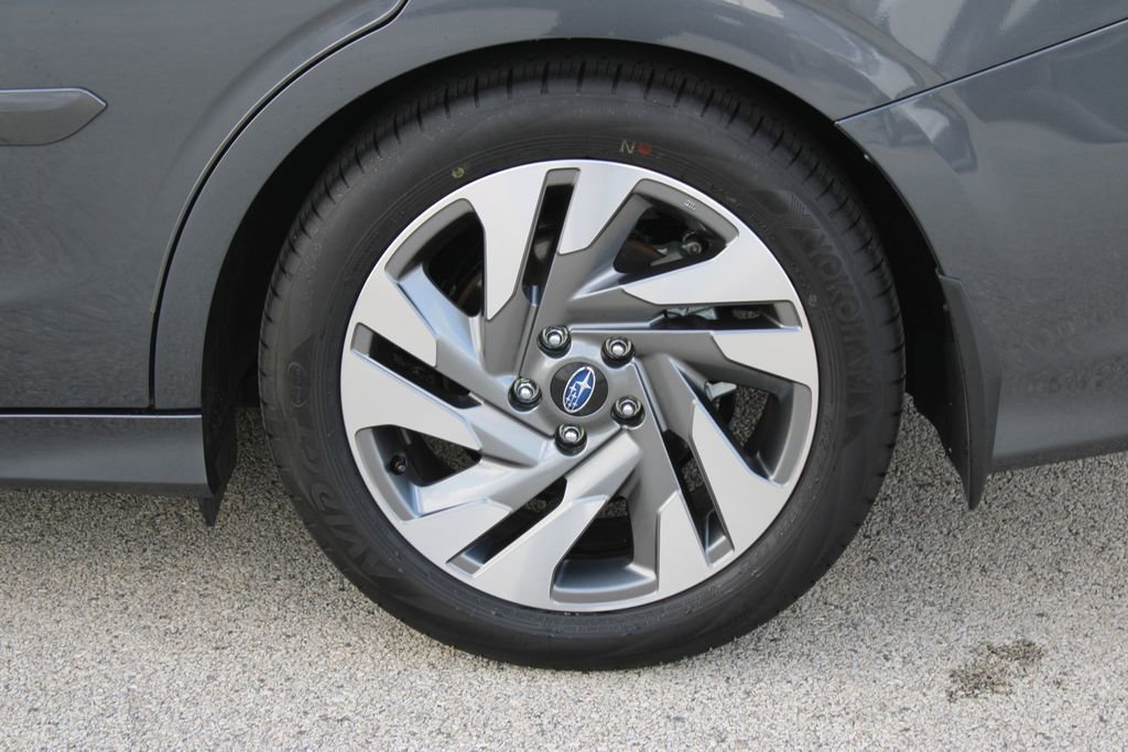 Used 2025 Subaru Legacy Limited image 28