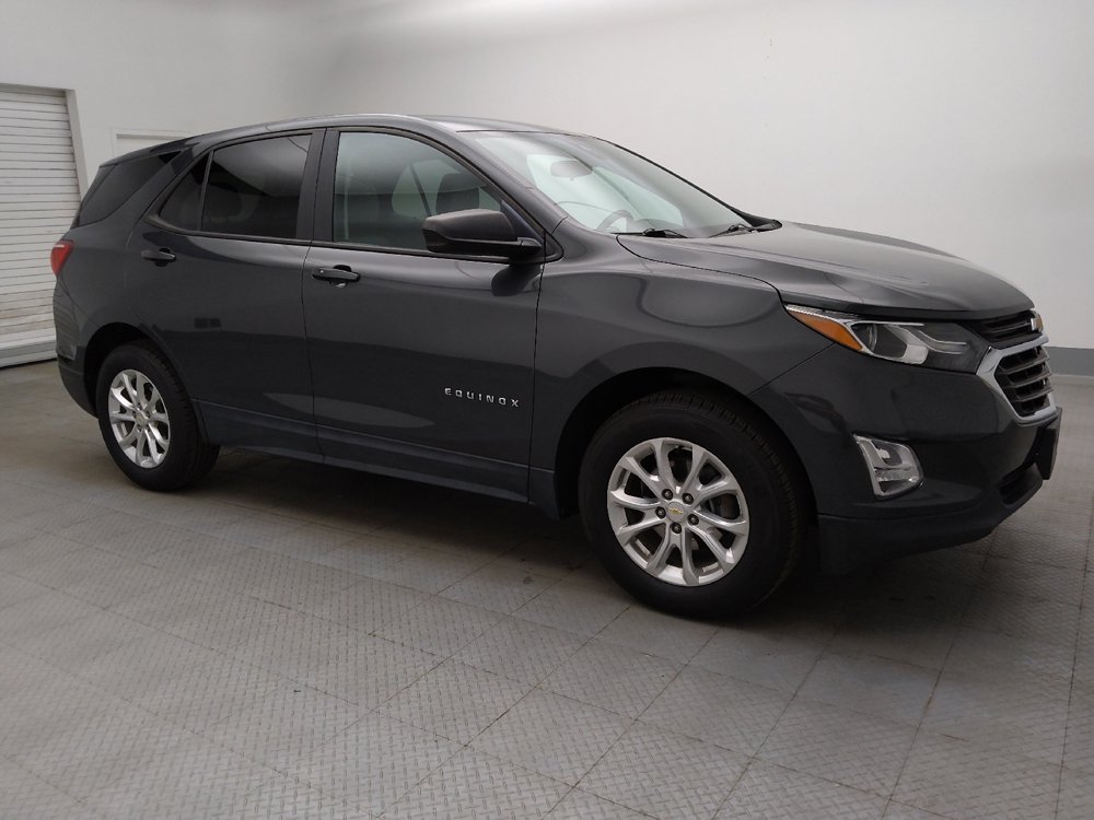 Used 2020 Chevrolet Equinox LS w/ LPO, Cargo Package AWD/4WD image 11
