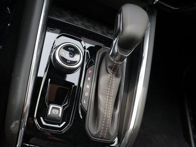 New 2026 GMC Canyon AT4 image 32