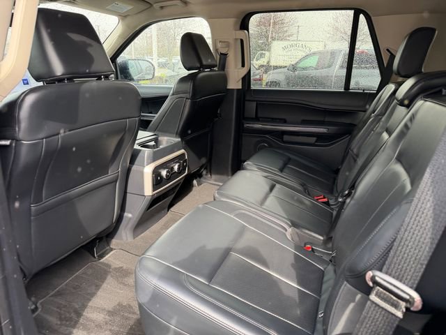 Used 2024 Ford Expedition XLT image 38
