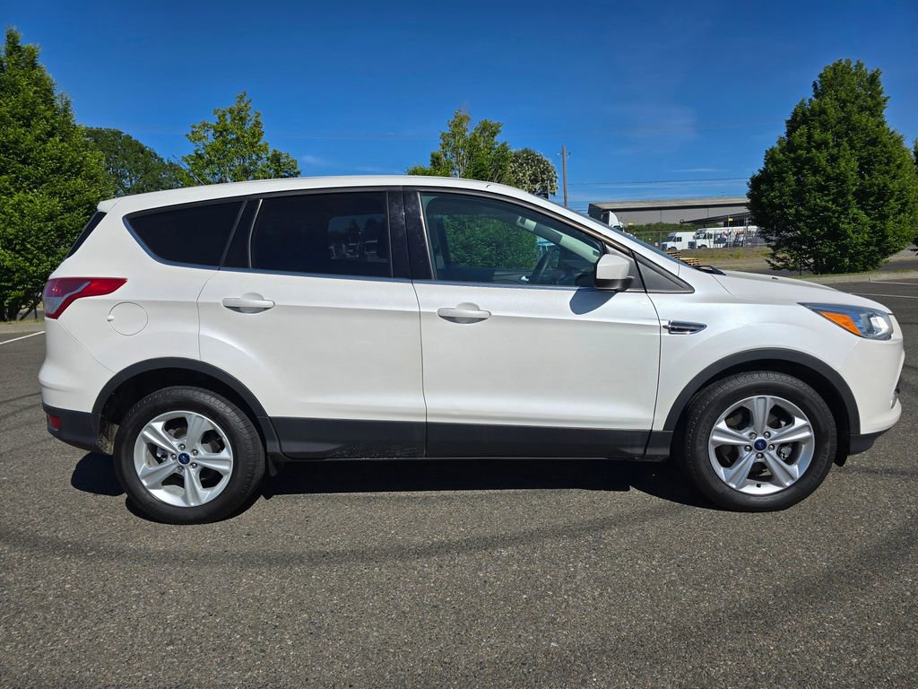 Used 2015 Ford Escape SE FWD image 6