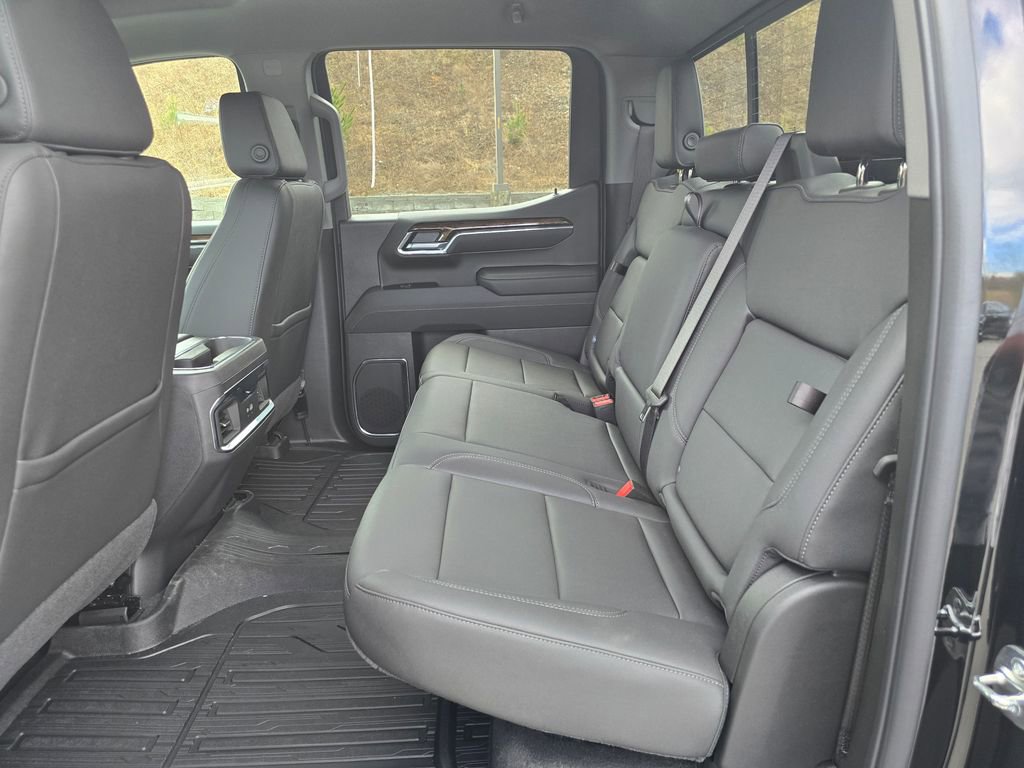 New 2026 GMC Sierra 1500 Elevation w/ Elevation Premium Package image 11