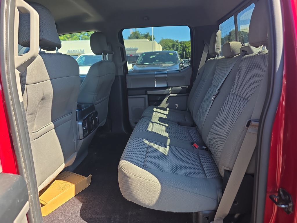 Used 2016 Ford F150 XLT w/ Equipment Group 302A Luxury AWD/4WD image 16