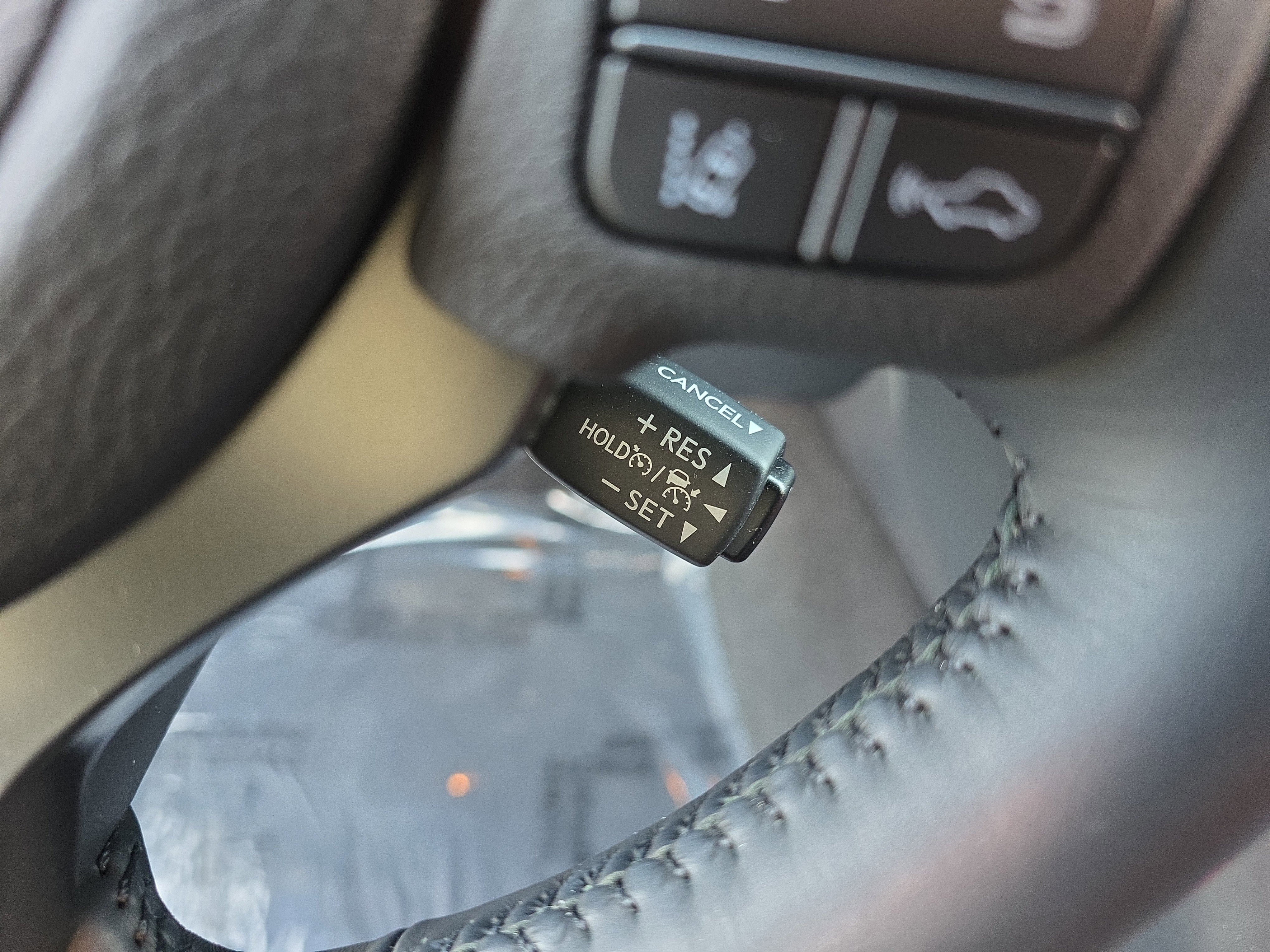 Used 2025 Lexus IS 350 F Sport image 33