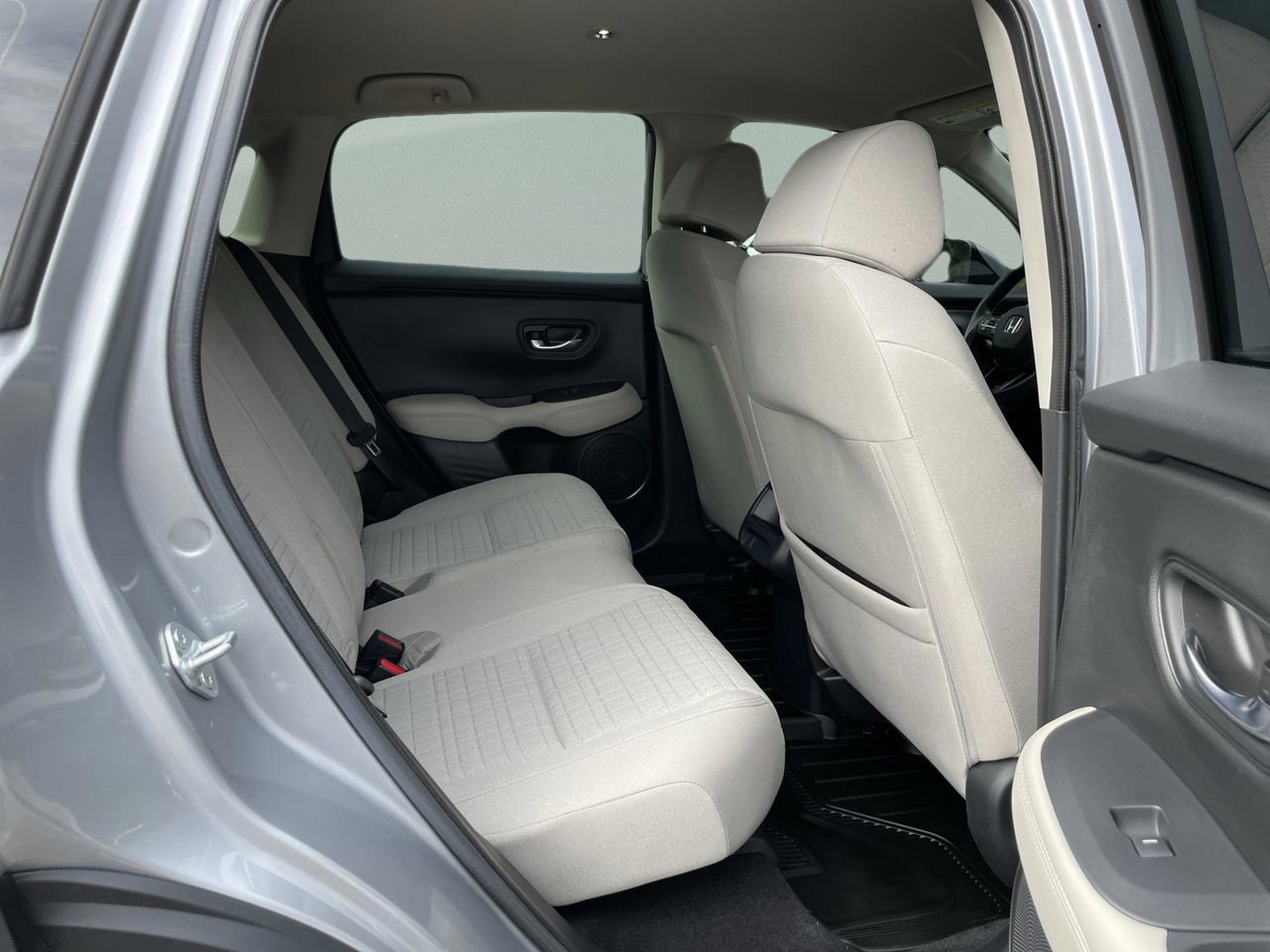 Certified 2023 Honda HR-V LX image 18