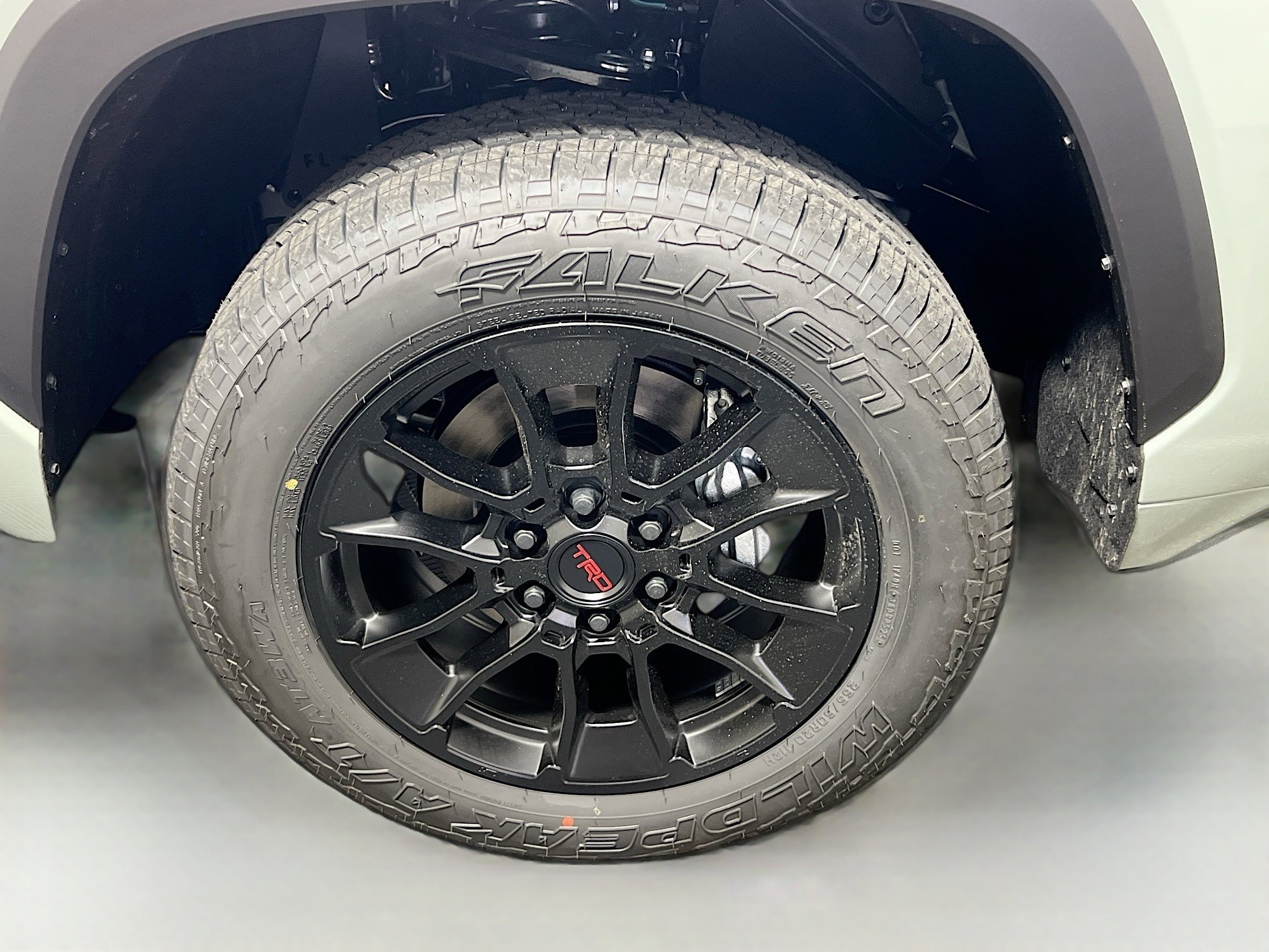 Used 2025 Toyota Tundra SR5 w/ SR5 Premium Package image 13