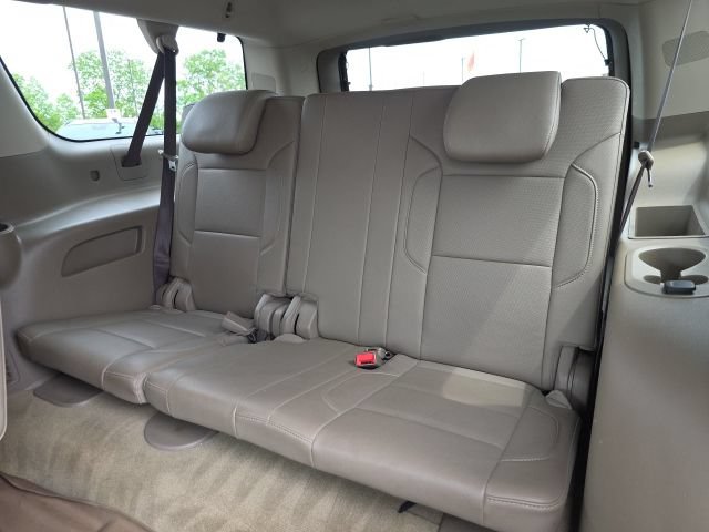 Used 2017 Chevrolet Suburban Premier AWD/4WD image 49