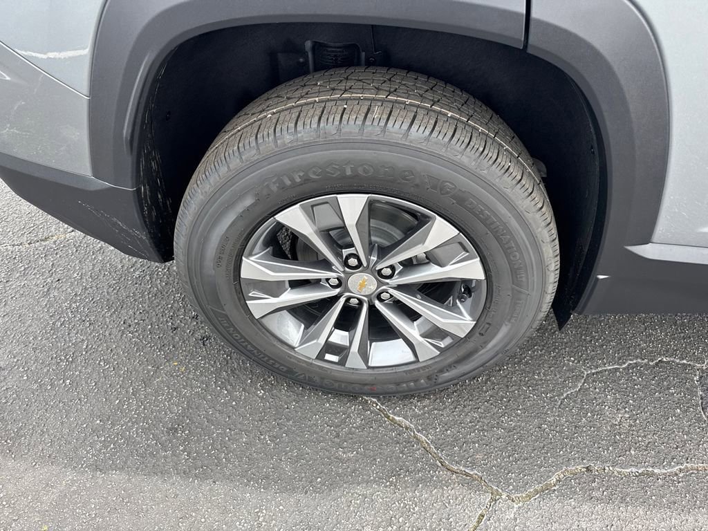 New 2026 Chevrolet Equinox LT image 18