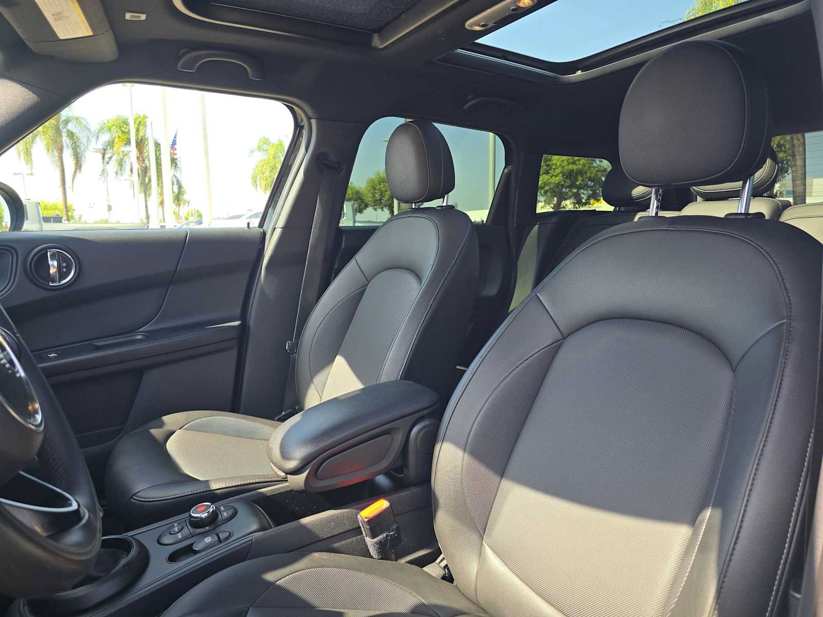 Used 2021 MINI Cooper Countryman FWD image 21