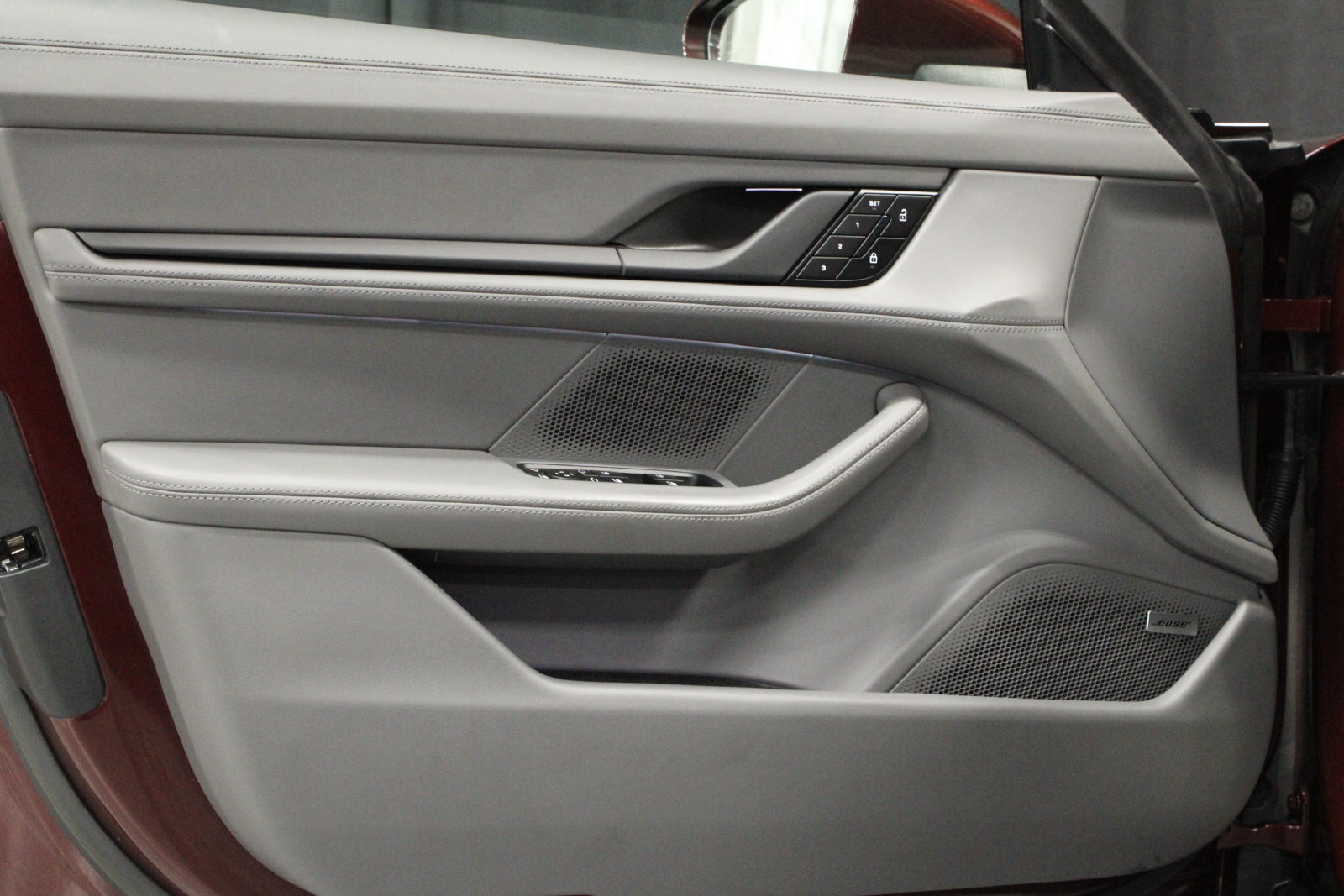 Certified 2023 Porsche Taycan 4S AWD/4WD image 15