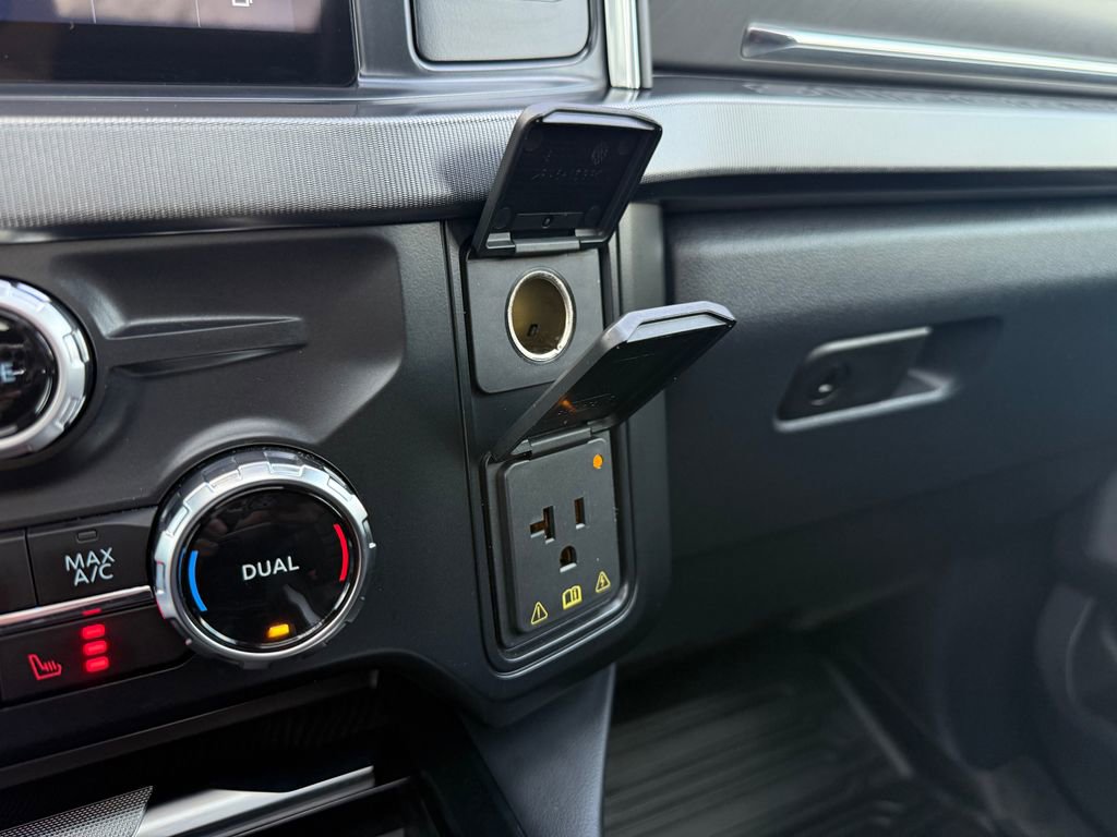 Used 2025 Ford F350 Platinum image 48