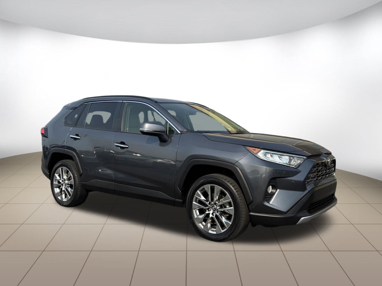 Used 2019 Toyota RAV4 Limited w/ Advanced Technology Package AWD/4WD image 1