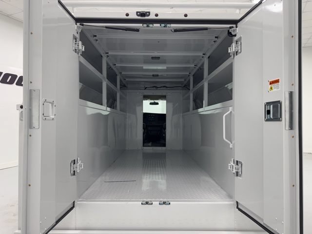 New 2025 Chevrolet Express 3500 w/ Power Convenience Package RWD image 28