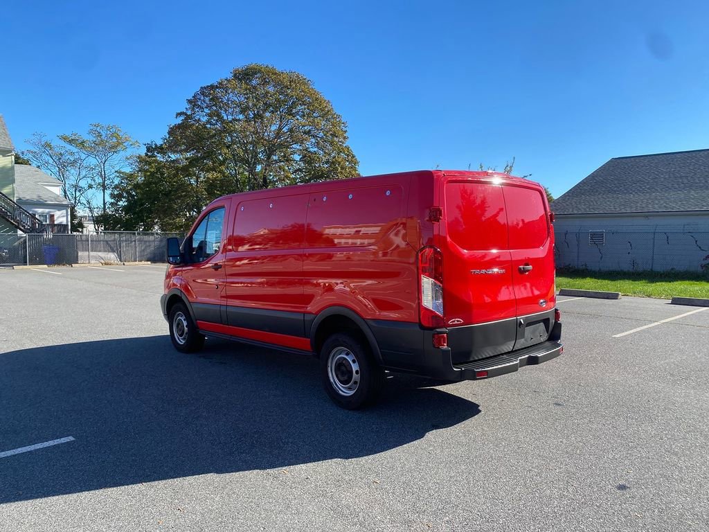 Used 2018 Ford Transit 250 130 Low Roof image 8