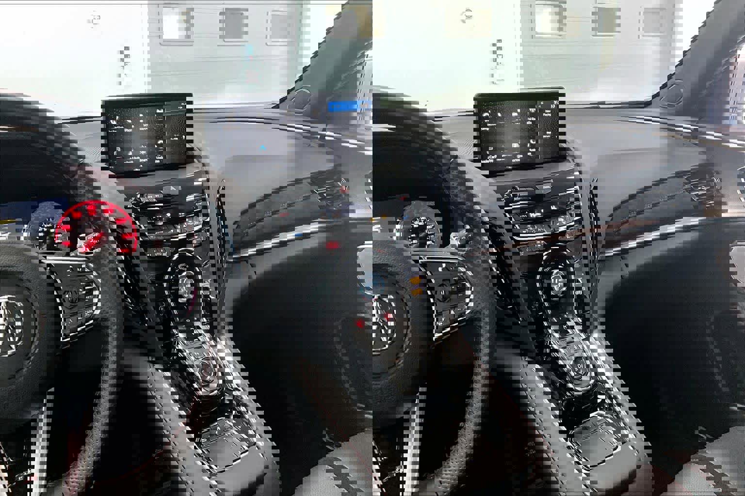 Used 2025 Acura RDX A-Spec image 13