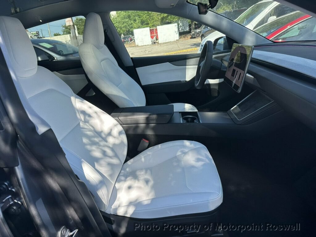 Used 2026 Tesla Model Y Long Range RWD image 11