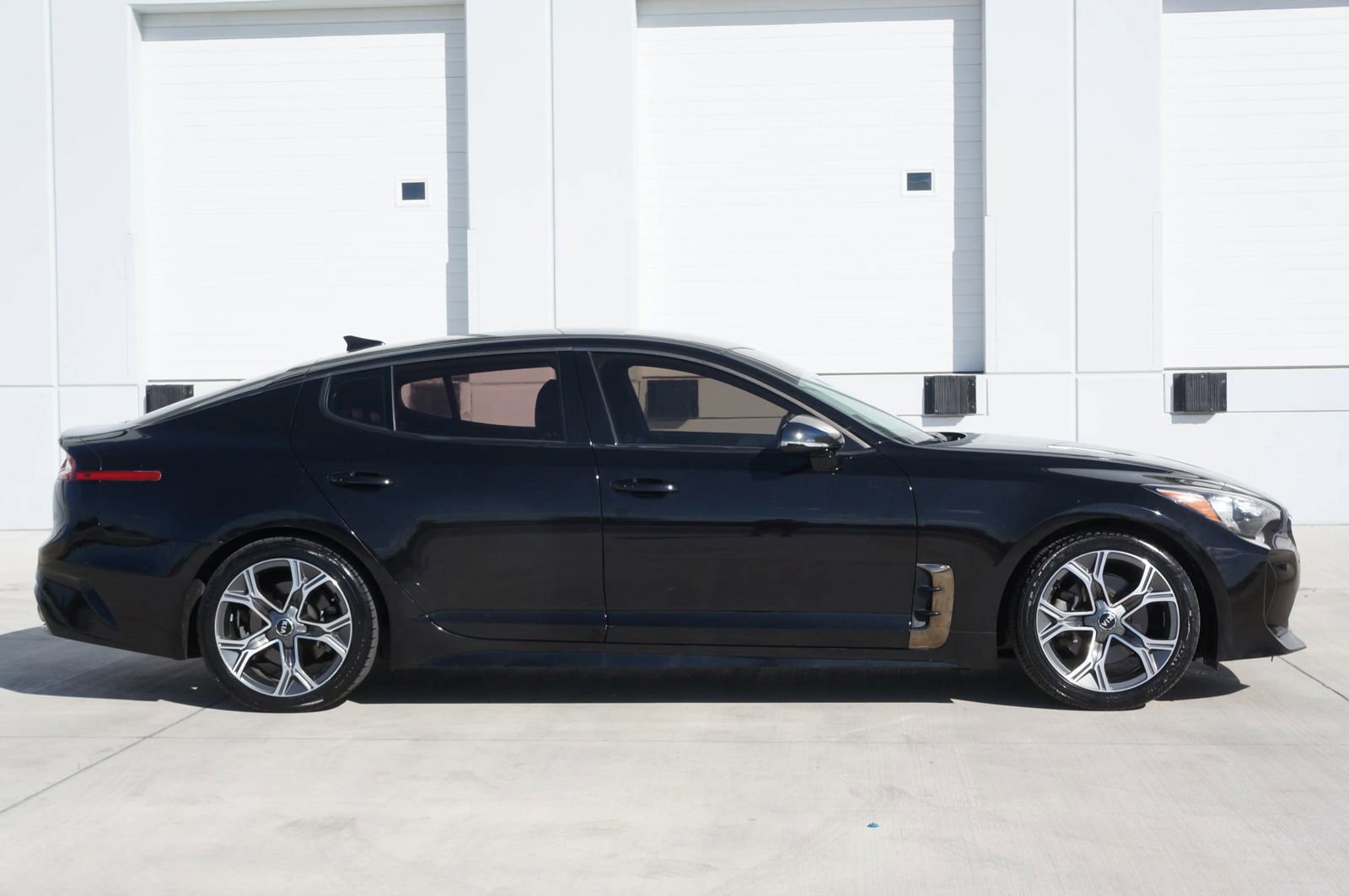 Used 2020 Kia Stinger GT-Line image 14