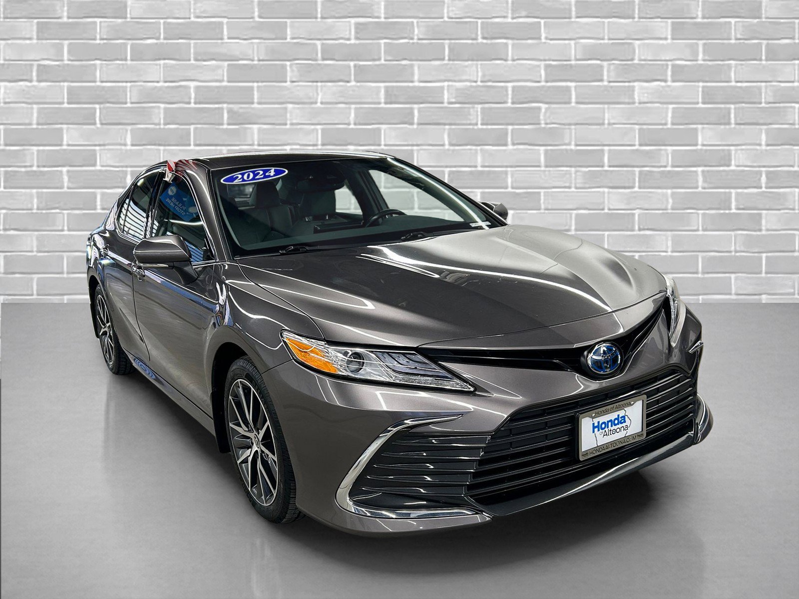 Used 2020 Toyota Corolla XSE image 3