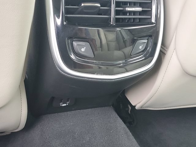 Certified 2018 Cadillac XTS Luxury FWD image 10