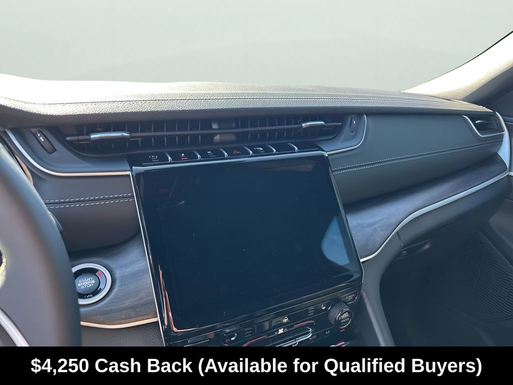 New 2025 Jeep Grand Cherokee Limited AWD/4WD image 35