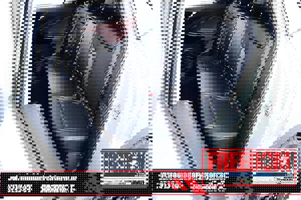 Used 2021 Volkswagen ID.4 Pro S w/ ID.4 Protection Package (IPT) image 14