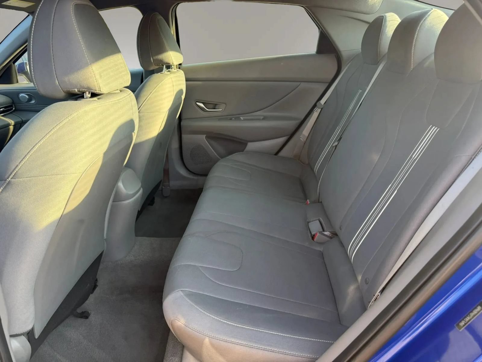 Used 2023 Hyundai Elantra SEL w/ Convenience Package FWD image 16