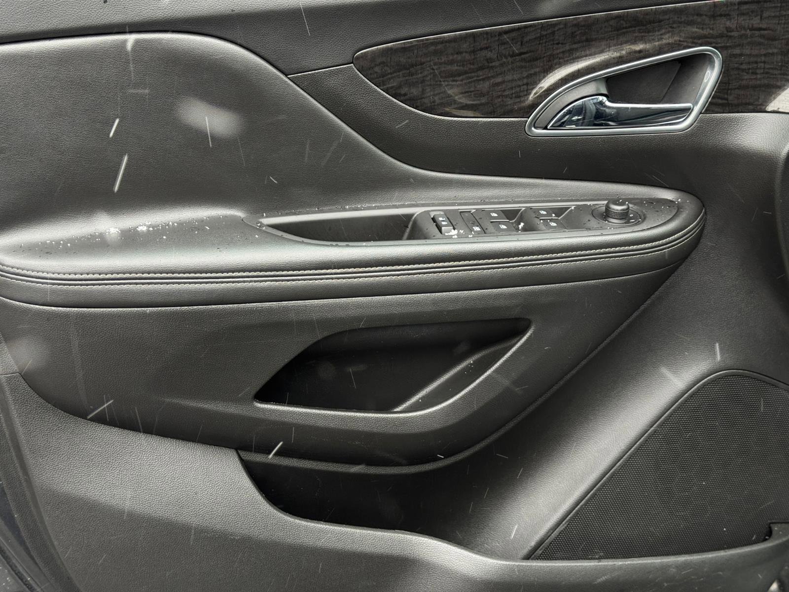 Used 2016 Buick Encore FWD image 15