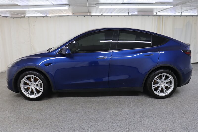 Used 2020 Tesla Model Y Long Range AWD/4WD image 4