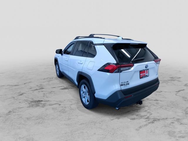 Used 2019 Toyota RAV4 LE w/ Carpet Mat Package AWD/4WD image 8