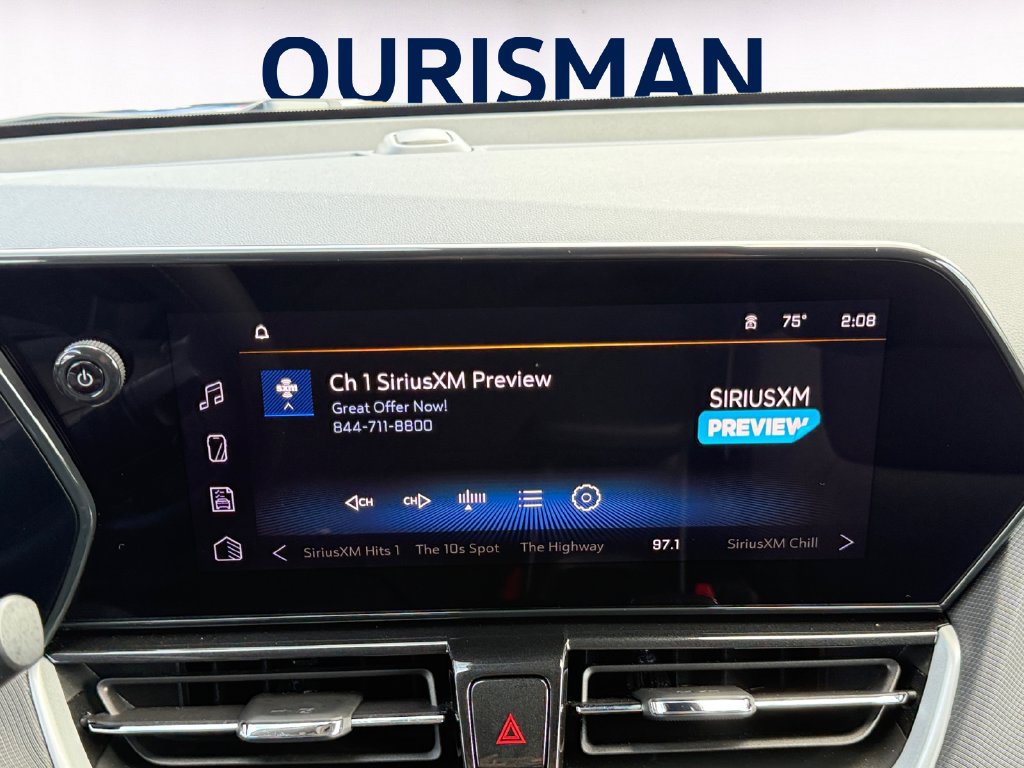 Used 2024 Chevrolet TrailBlazer LT AWD/4WD image 14