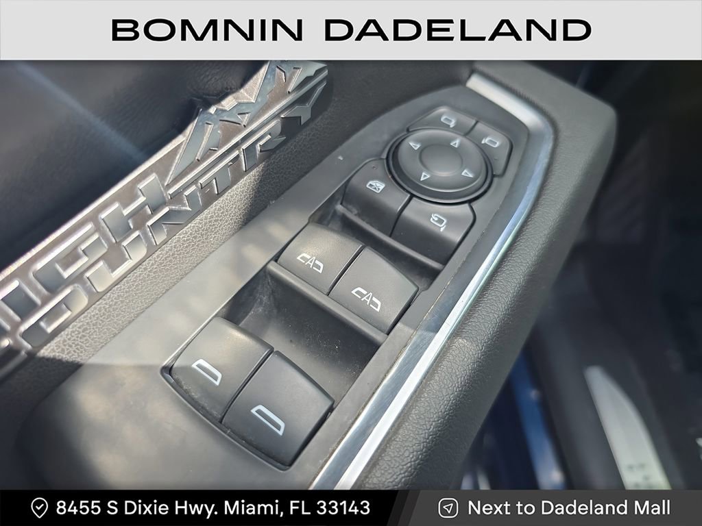 Used 2023 Chevrolet Silverado 1500 High Country image 19