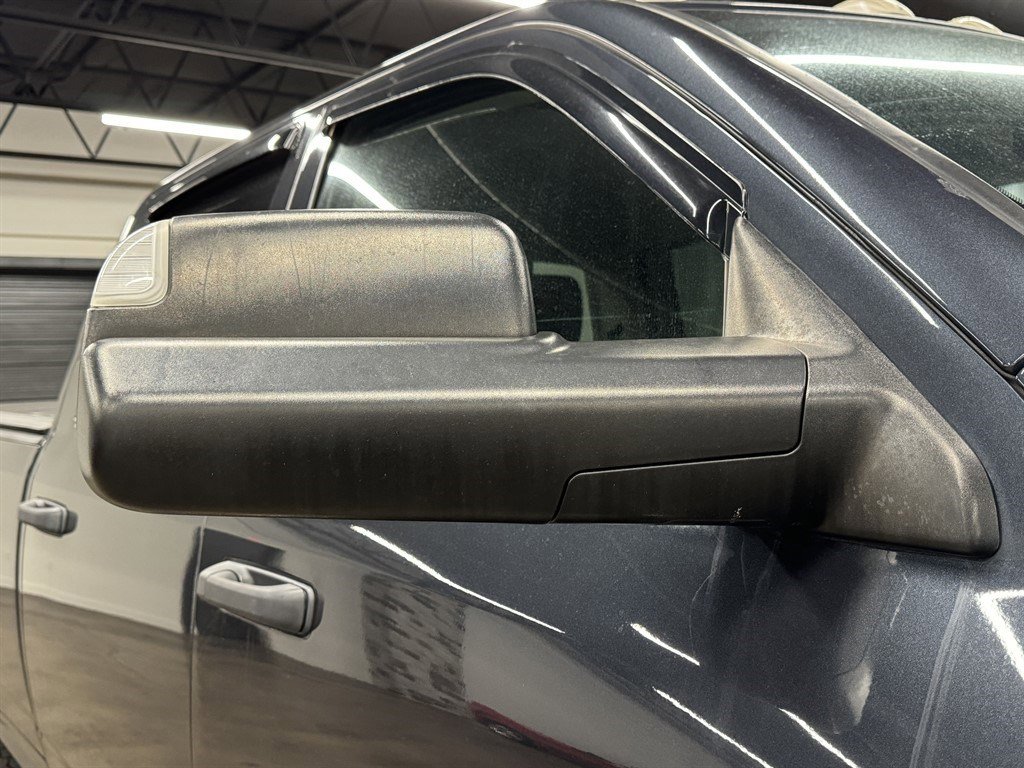 Used 2018 RAM 3500 Tradesman w/ Chrome Appearance Group image 21