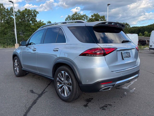 Used 2023 Mercedes-Benz GLE 350 4MATIC w/ Premium Package image 5