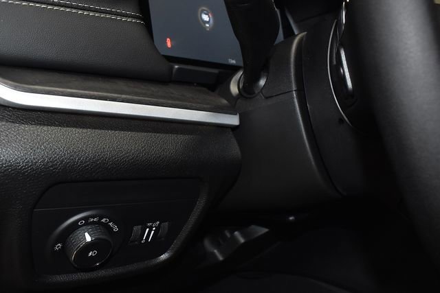 New 2025 Jeep Grand Cherokee L Limited image 24