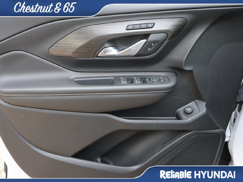Used 2022 GMC Terrain SLT AWD/4WD image 21