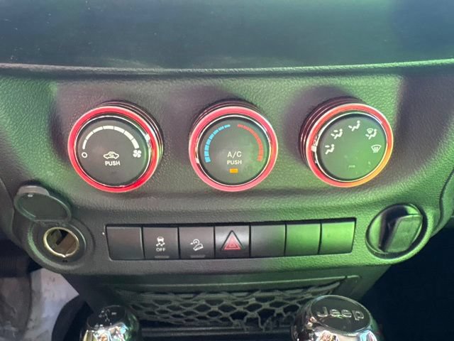 Used 2016 Jeep Wrangler Sport AWD/4WD image 38