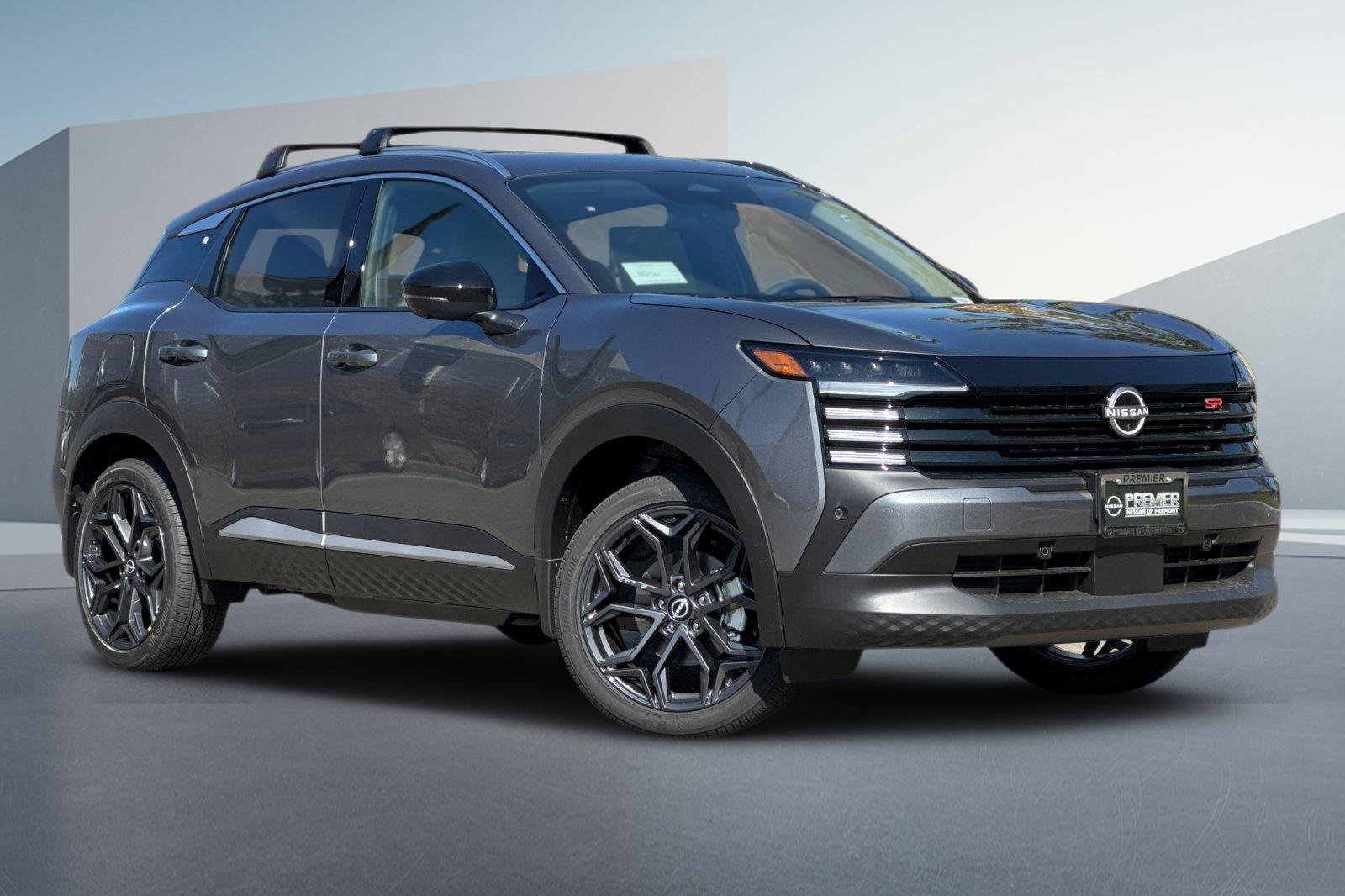 New 2026 Nissan Kicks SR w/ SR Premium Package image 2