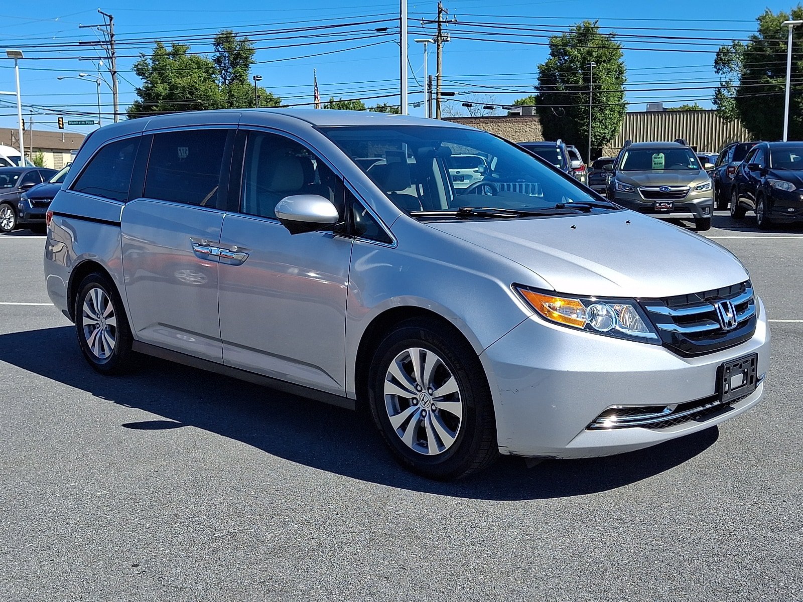 Used 2015 Honda Odyssey EX image 3