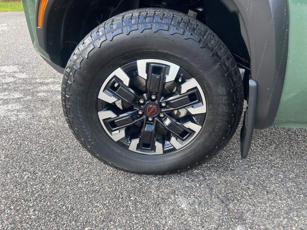Used 2024 Nissan Frontier PRO-4X w/ Off-Road Protection Package image 27