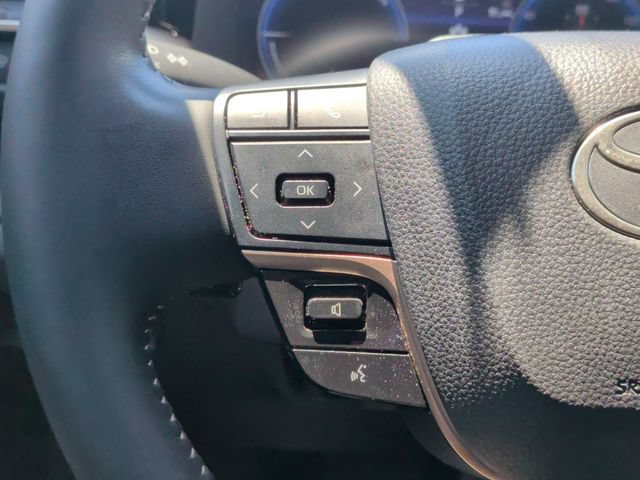 Used 2024 Toyota Crown Platinum AWD/4WD image 19