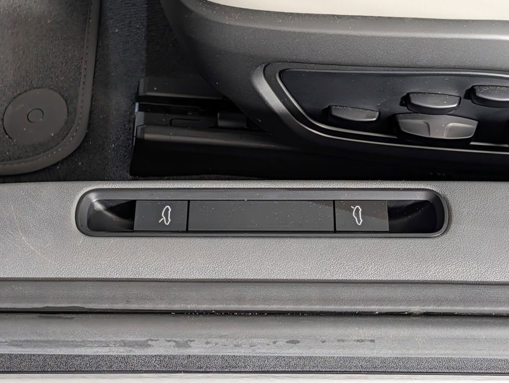 Certified 2020 Porsche 911 Carrera 4S image 27