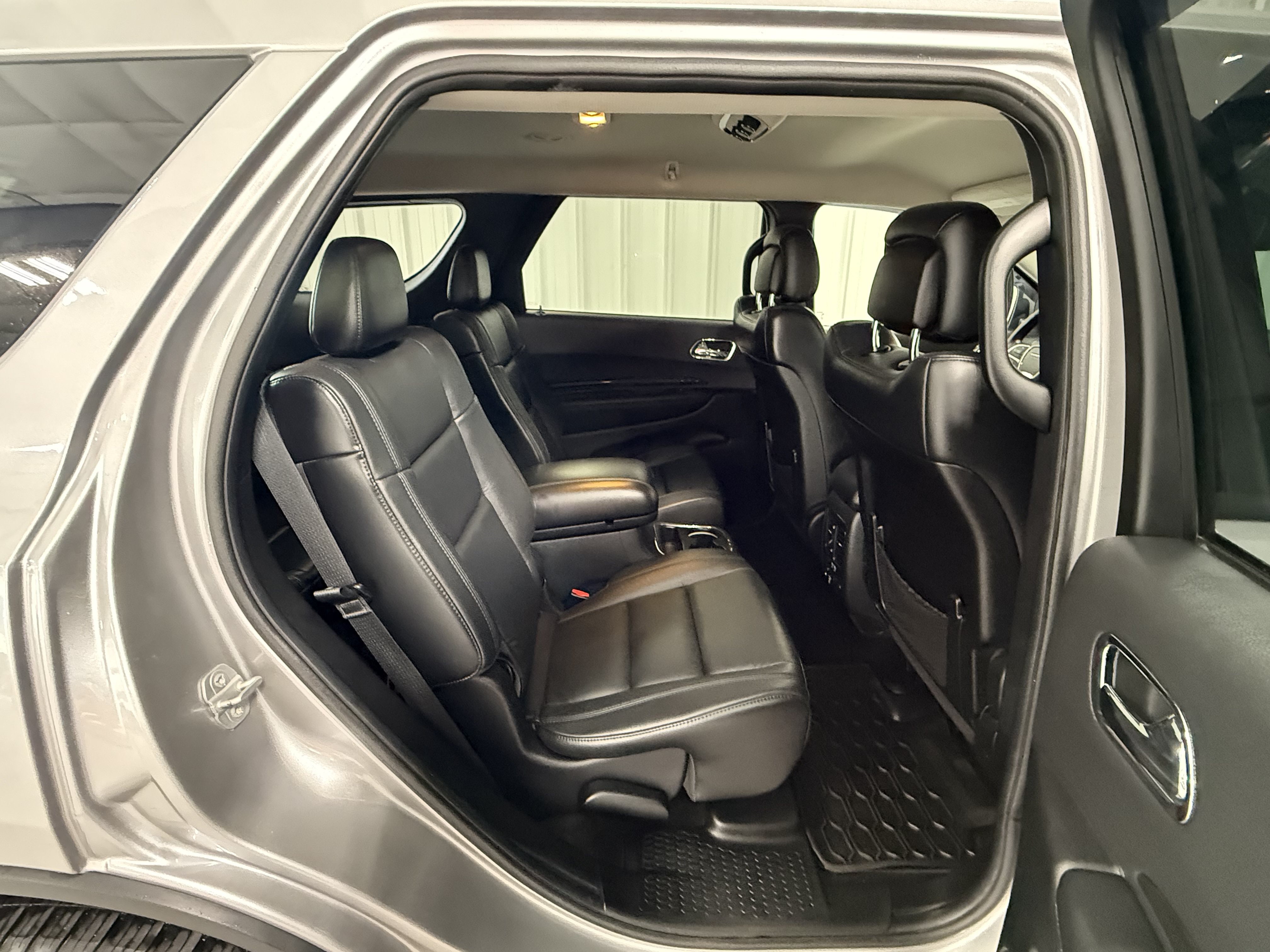 Used 2015 Dodge Durango Limited w/ Nav & Power Liftgate Group AWD/4WD image 10