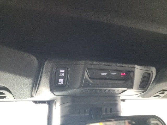 New 2025 Jeep Wrangler Unlimited Rubicon 4xe w/ Convenience Group image 32