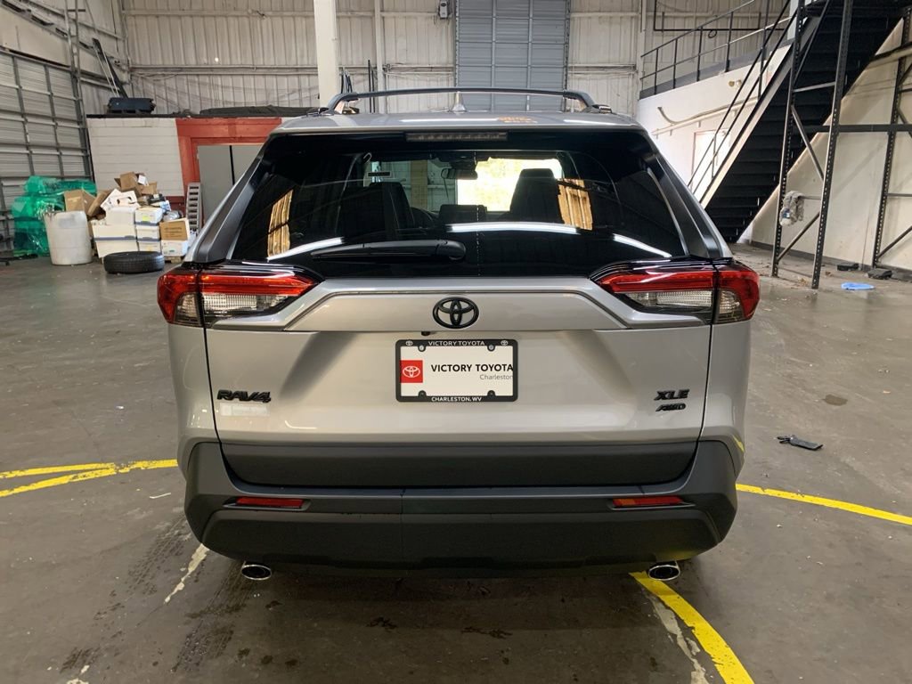 New 2025 Toyota RAV4 XLE image 5