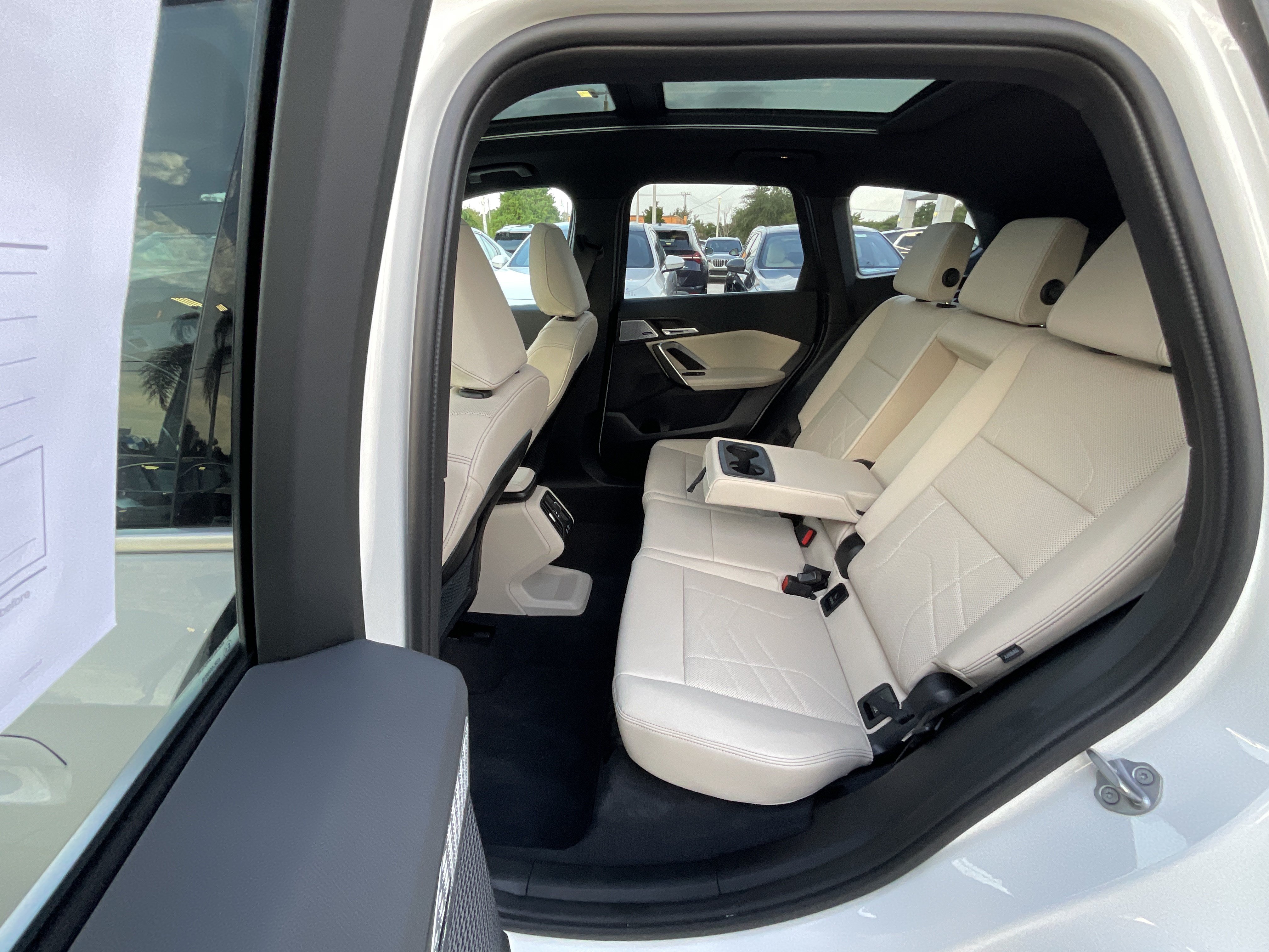Used 2024 BMW X1 xDrive28i w/ Convenience Package AWD/4WD image 25