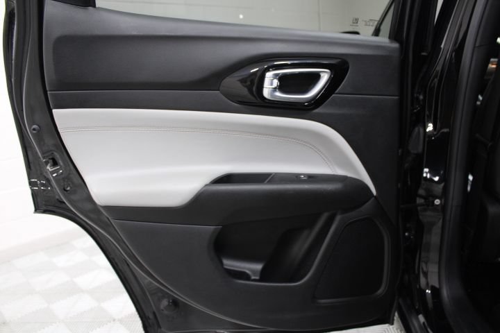 Used 2024 Jeep Compass Limited AWD/4WD image 20