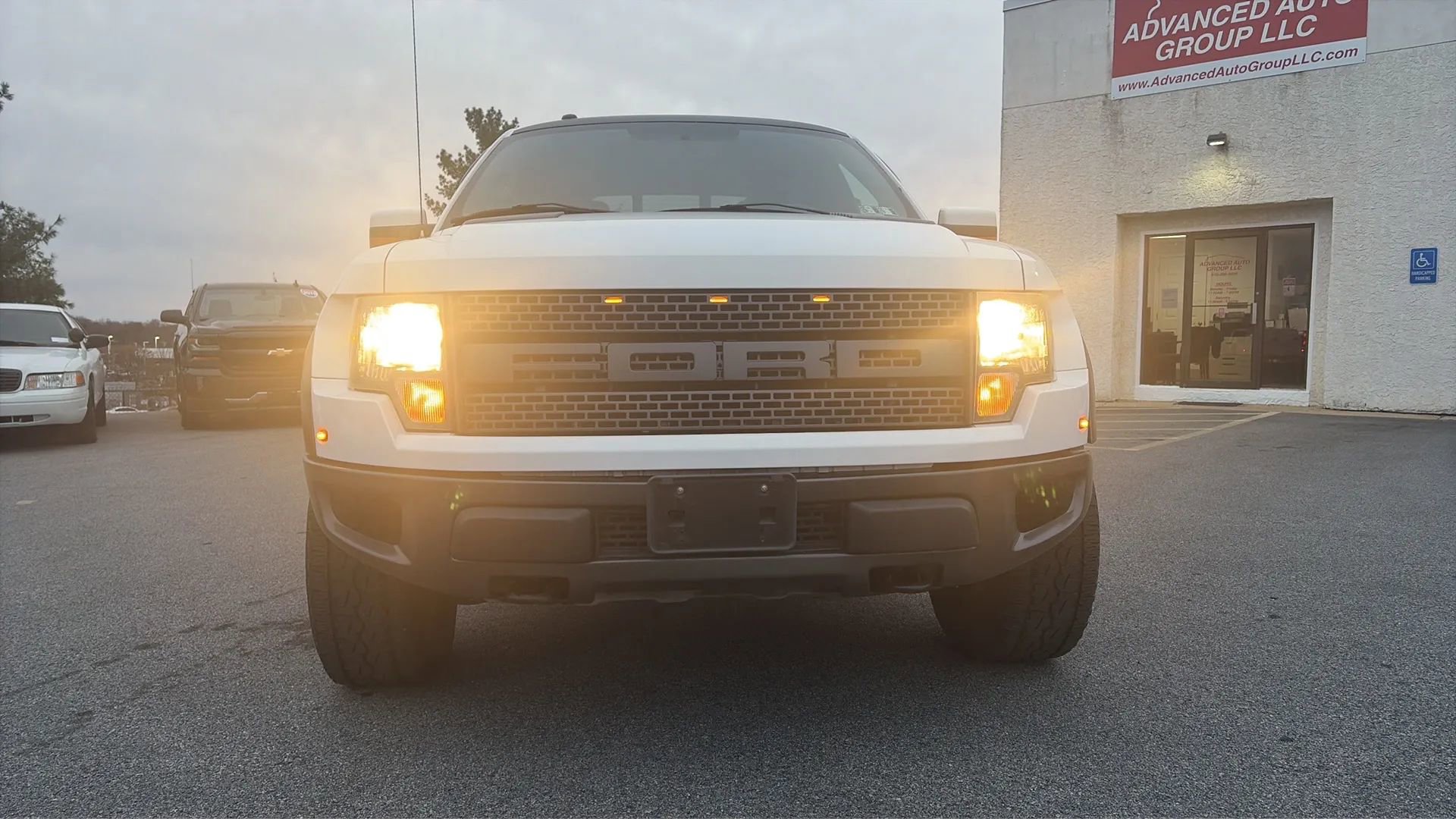 Used 2011 Ford F150 Raptor w/ Raptor Luxury Pkg image 32