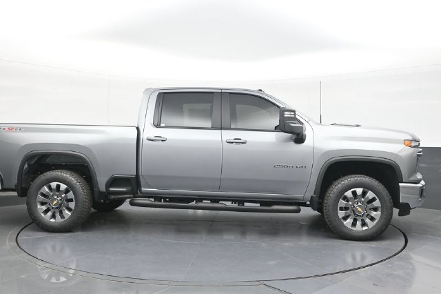 New 2026 Chevrolet Silverado 2500 LT w/ All Star Edition AWD/4WD image 13