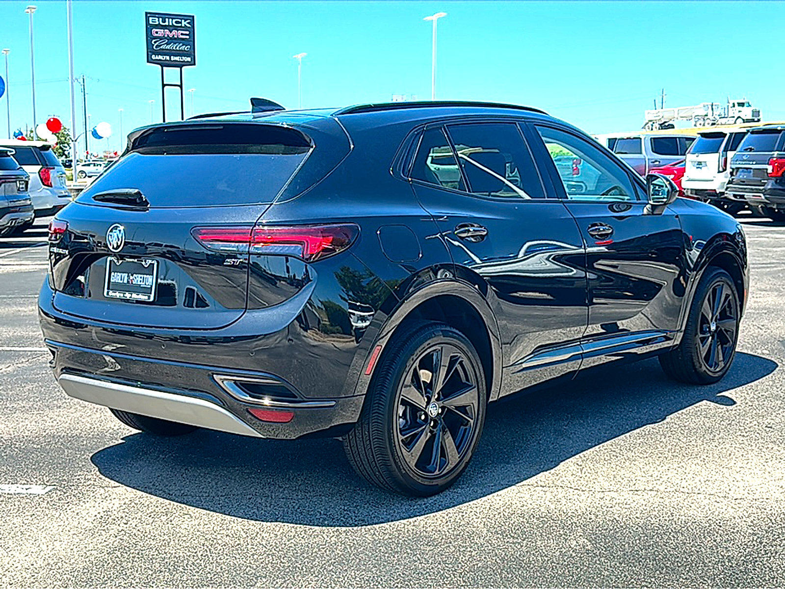 Used 2023 Buick Envision Essence w/ Sport Touring Package FWD image 8